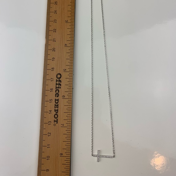 Cross Necklace - Picture 7 of 9